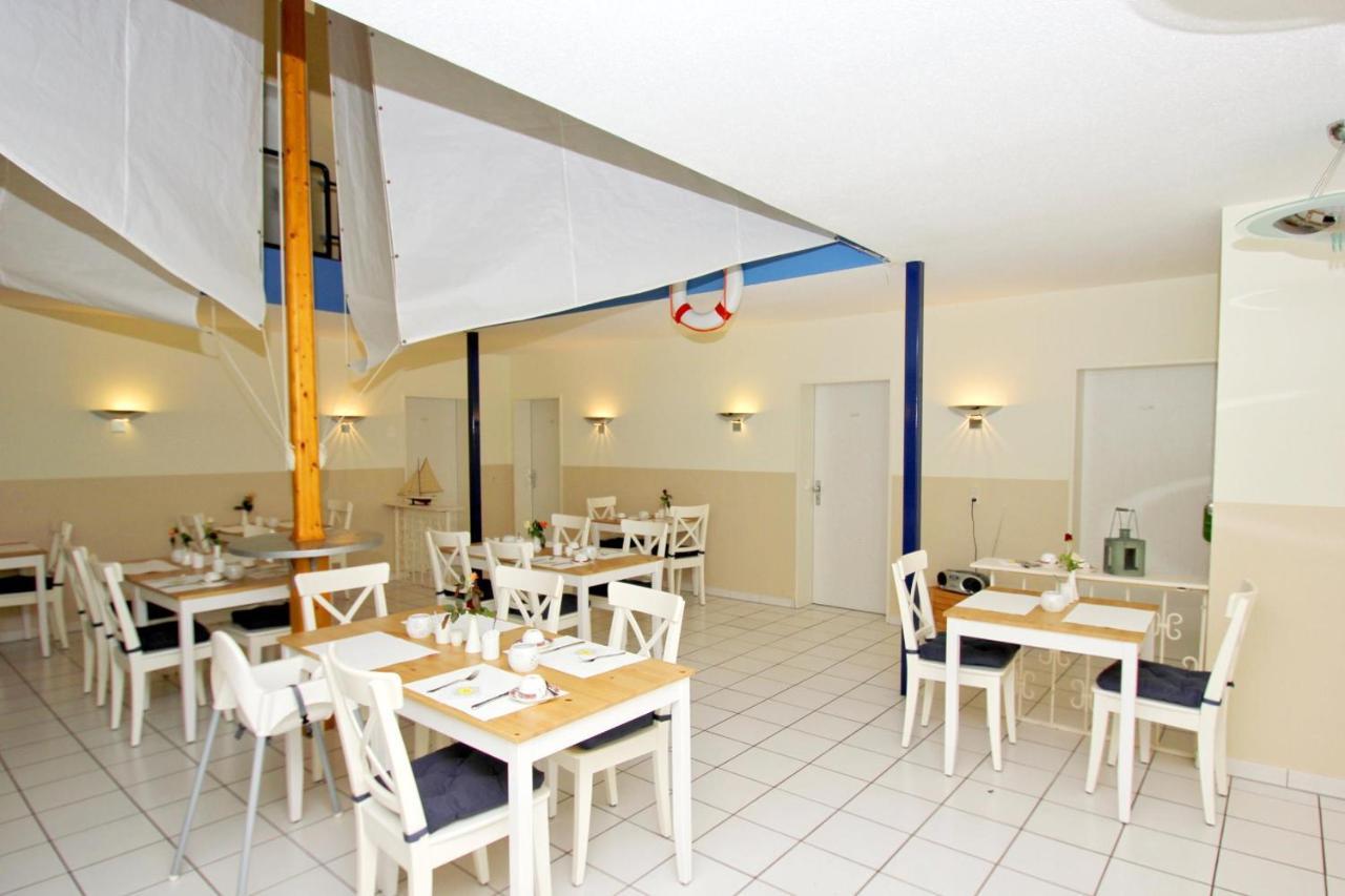 F-1010 Strandhaus Moenchgut Bed&Breakfast Dz 28 Terrasse Strandnah, Inkl Fruehstueck Lobbe Exterior foto